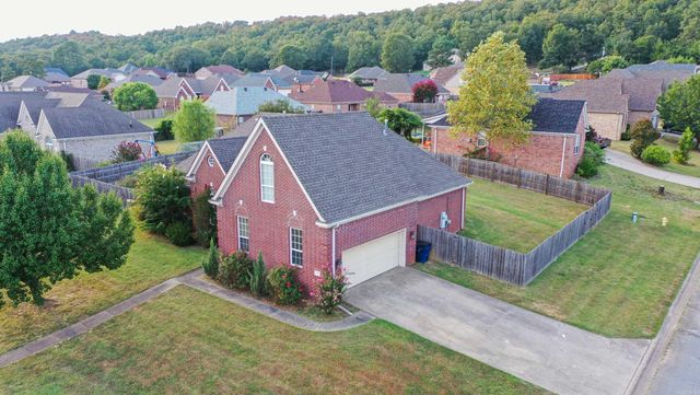 37 Lakeland Drive, Cabot, AR 72023