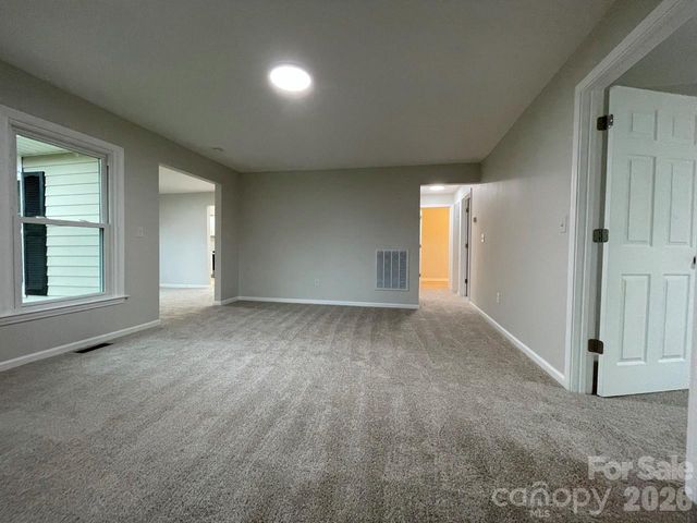 1617 W 4th Avenue, Gastonia, NC 28052