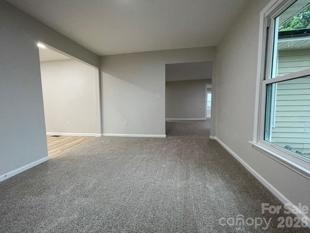 1617 W 4th Avenue, Gastonia, NC 28052