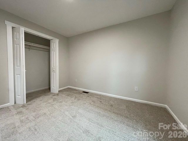 1617 W 4th Avenue, Gastonia, NC 28052