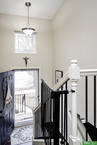 1814 N 207th Street, Elkhorn, NE 68022