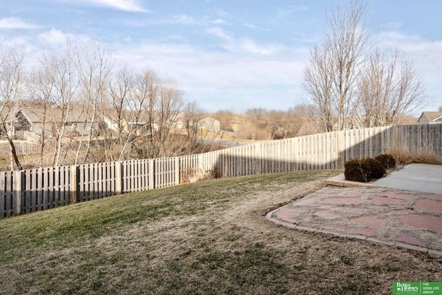 1814 N 207th Street, Elkhorn, NE 68022