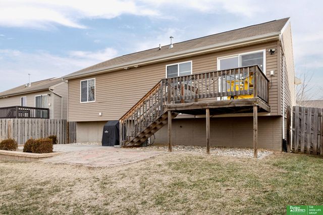 1814 N 207th Street, Elkhorn, NE 68022