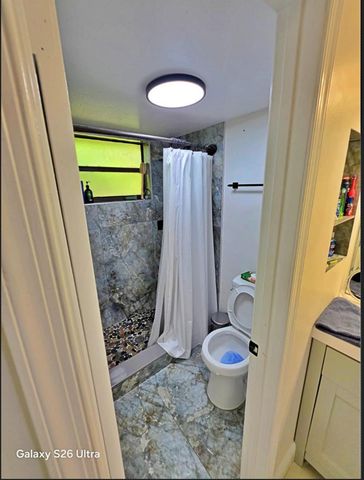 5894 Longbow Lane Apt 10, West Palm Beach, FL 33415