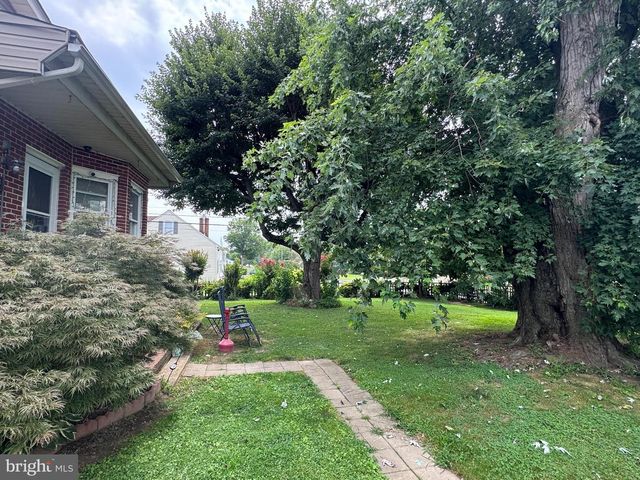 6828 HAREWOOD PARK DR, Middle River, MD 21220