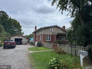 6828 HAREWOOD PARK DR, Middle River, MD 21220