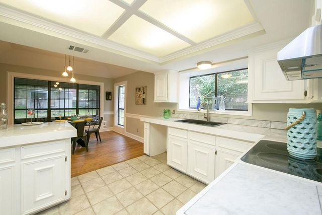 13102 Villa Park DR, Austin, TX 78729