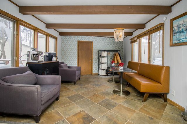 2414 W Old Shakopee Road, Bloomington, MN 55431