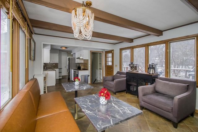 2414 W Old Shakopee Road, Bloomington, MN 55431