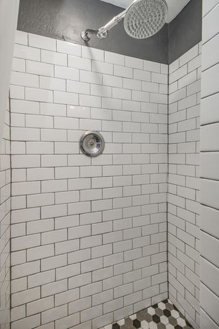 2414 W Old Shakopee Road, Bloomington, MN 55431