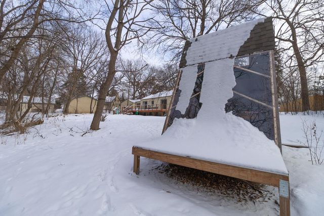 2414 W Old Shakopee Road, Bloomington, MN 55431