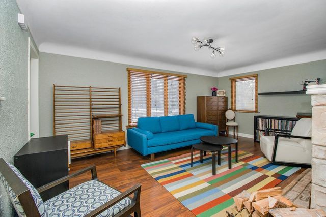 2414 W Old Shakopee Road, Bloomington, MN 55431