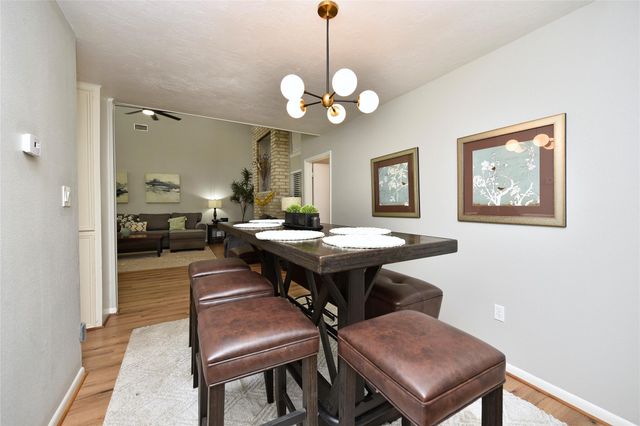 2527 Live Oak Drive, Rosenberg, TX 77471