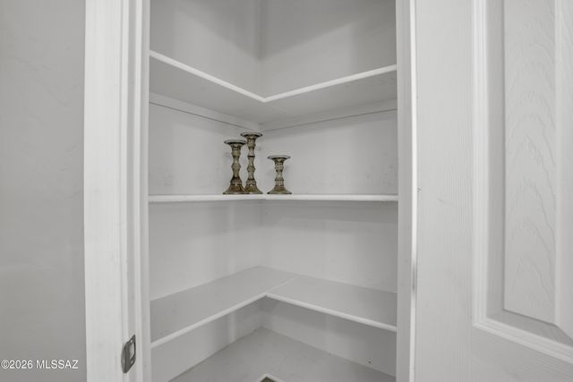 551 W Thurber Road, Tucson, AZ 85705