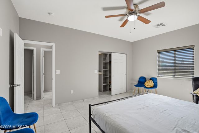 551 W Thurber Road, Tucson, AZ 85705