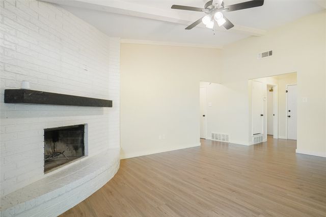 2837 Cummings Drive, Bedford, TX 76021