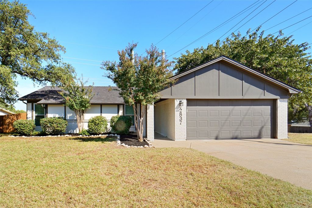 2837 Cummings Drive, Bedford, TX 76021
