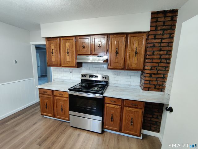 141 Hawkins Street, Derby, CT 06418