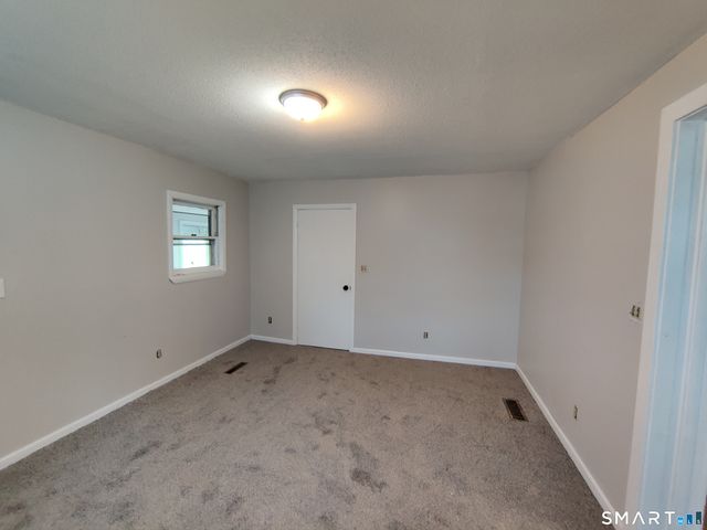 141 Hawkins Street, Derby, CT 06418