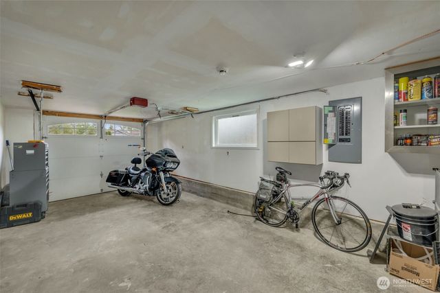 9015 218th Street SW, Edmonds, WA 98026