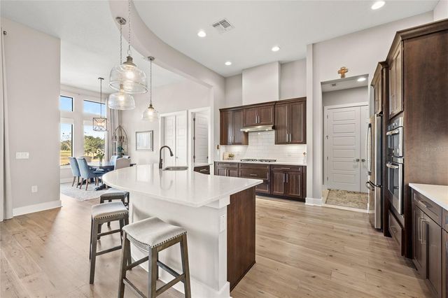 25620 GRANDVIEW POINTE, Sorrento, FL 32776