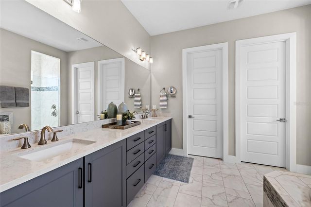 25620 GRANDVIEW POINTE, Sorrento, FL 32776