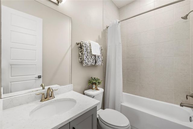 25620 GRANDVIEW POINTE, Sorrento, FL 32776