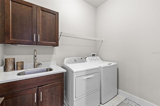 25620 GRANDVIEW POINTE, Sorrento, FL 32776