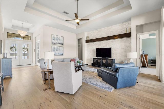 25620 GRANDVIEW POINTE, Sorrento, FL 32776