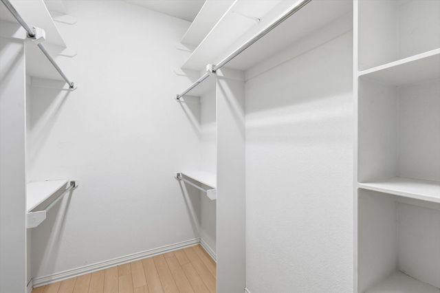 204 Trailwood Drive, Euless, TX 76039