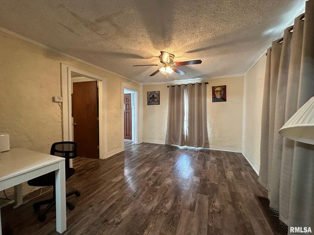 432 N DANIELS Avenue, Springfield, IL 62702