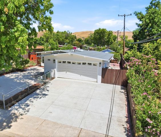 170 S Gadsden Drive, Milpitas, CA 95035