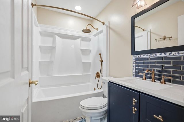 41 DEVONSHIRE DR, Westampton, NJ 08060
