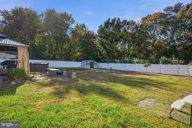 41 DEVONSHIRE DR, Westampton, NJ 08060