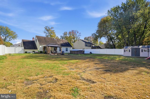 41 DEVONSHIRE DR, Westampton, NJ 08060
