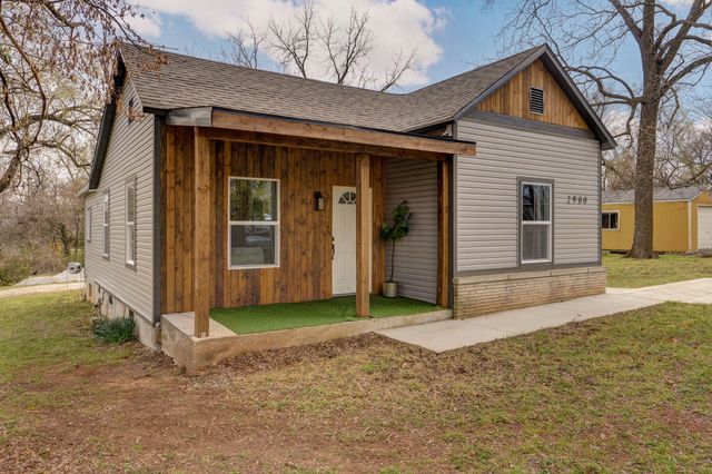 2900 W Lombard Street, Springfield, MO 65802