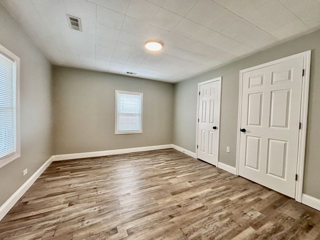 612 Maple St, Manchester, TN 37355