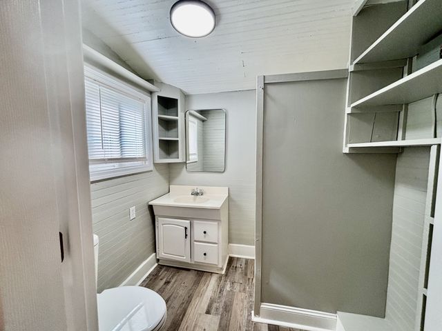 612 Maple St, Manchester, TN 37355