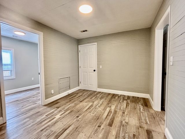 612 Maple St, Manchester, TN 37355