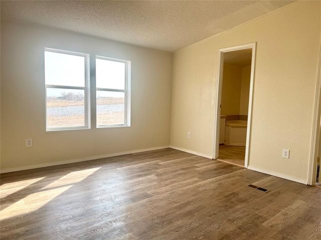 1412 CR 1342, Chickasha, OK 73018