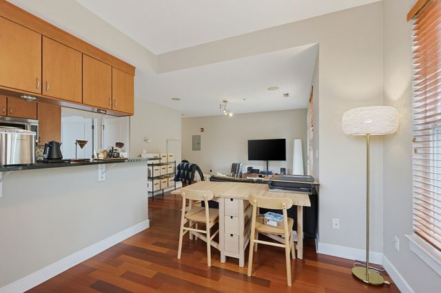 27 Wheeler St 224, Cambridge, MA 02138