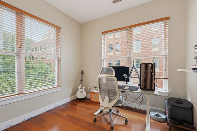 27 Wheeler St 224, Cambridge, MA 02138