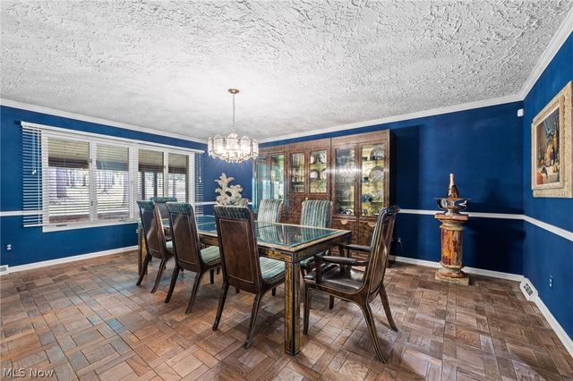 9940 Chardon Road, Chardon, OH 44024