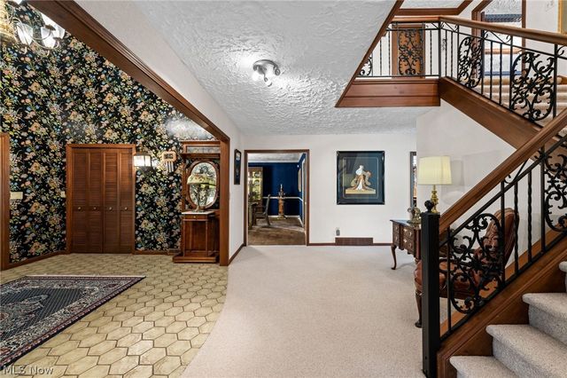 9940 Chardon Road, Chardon, OH 44024