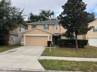 348 AUBURN OAKS Road E, Jacksonville, FL 32218
