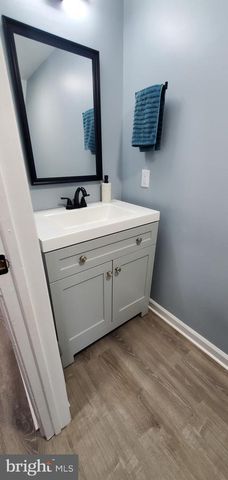 33 JACAMAR DR, Voorhees, NJ 08043