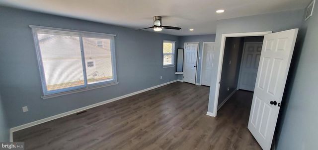 33 JACAMAR DR, Voorhees, NJ 08043