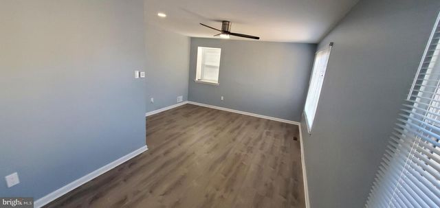 33 JACAMAR DR, Voorhees, NJ 08043