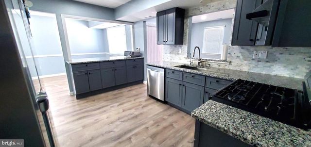 33 JACAMAR DR, Voorhees, NJ 08043