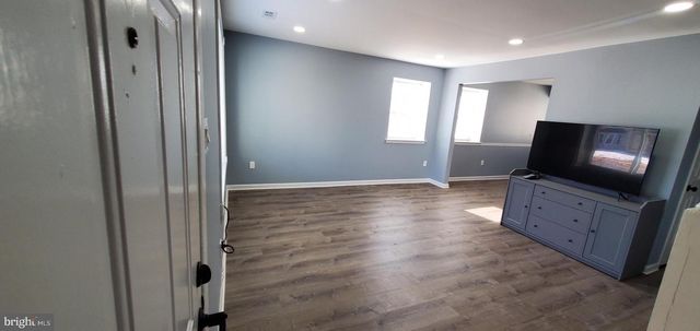 33 JACAMAR DR, Voorhees, NJ 08043